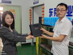 YeJia sends Women's Day  sweet gifts to female employees